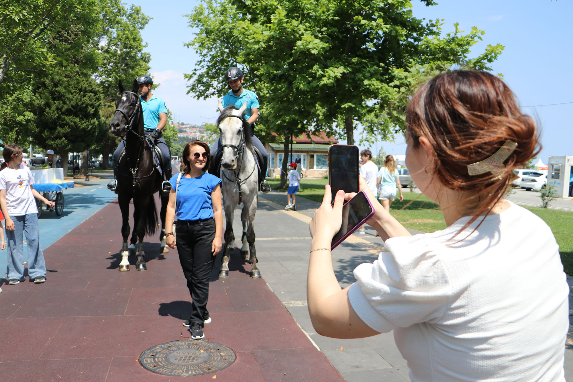 Tekirdağ Sahillerinde Görev Yapacak Atlı Timler Tanıtıldı Yaz aylarının gelmesi ile birlikte Tekirdağ’ın turistik bölgelerinde görev alacak