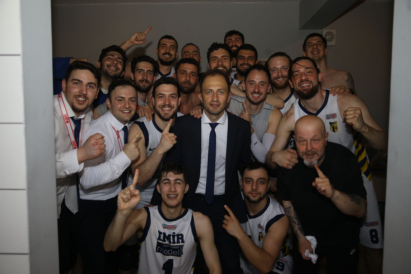 Türkiye Basketbol 2 Ligi'nde mücadele eden ve ligini şampiyon olarak