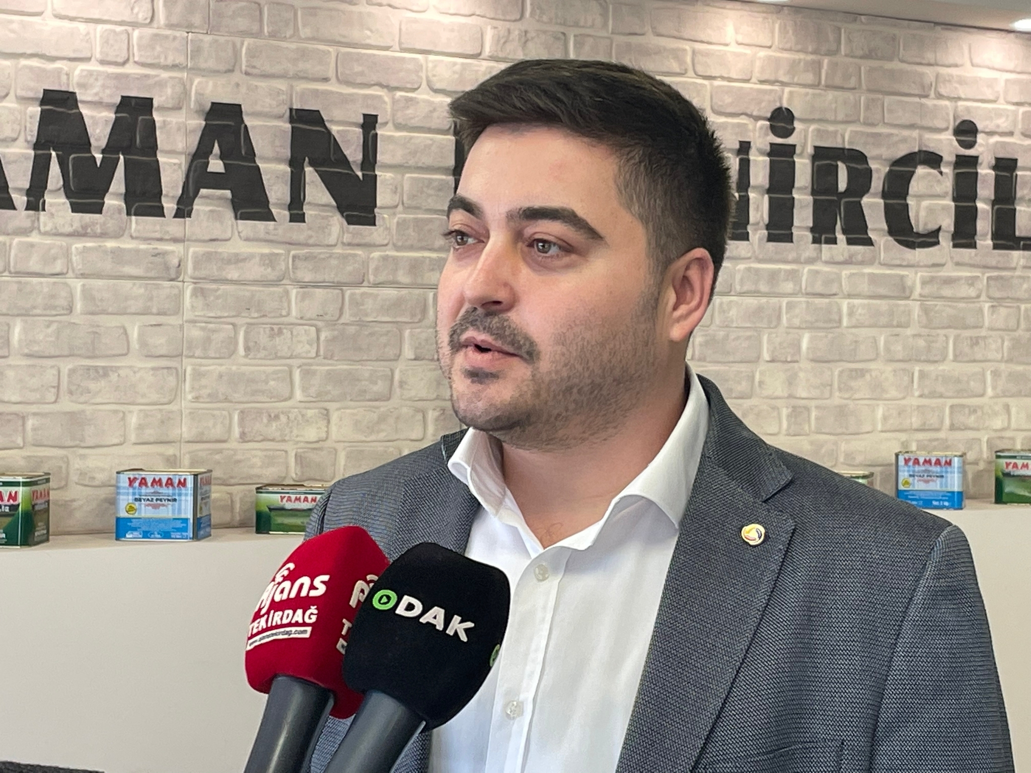 67 yıl önce dedesinin küçük bir mandırada başladığı peynir üretimini