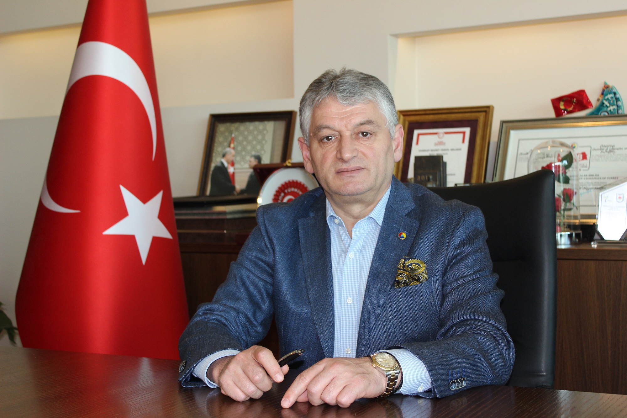 İş Dünyası Konut Seferberliği Başlıyor Türkiye Odalar ve Borsalar Birliği (TOBB) öncülüğünde başlatılan “İş Dünyası